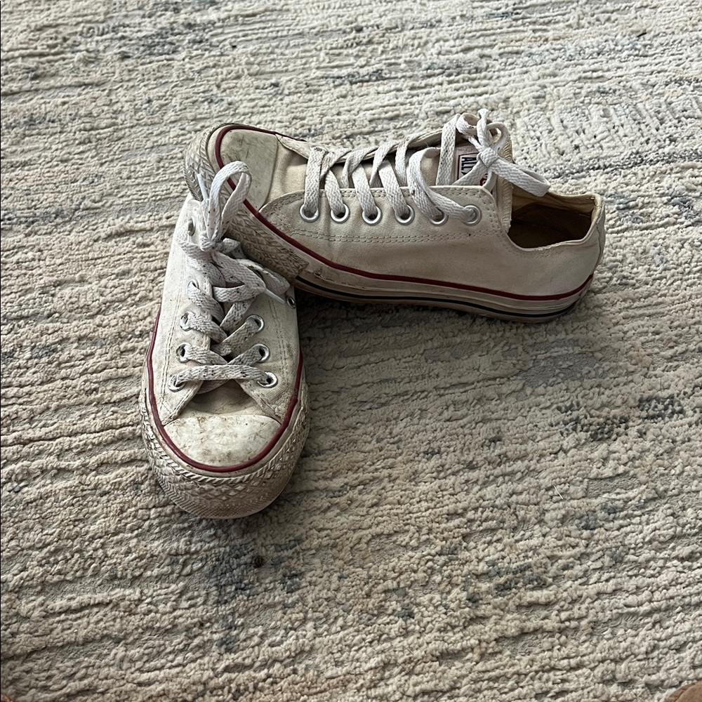 Women’s Converse
